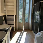 Charming Giancarla סטרסה