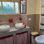 Charming Giancarla בית נופש
