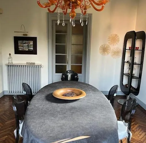 Charming Giancarla Feriehus Stresa