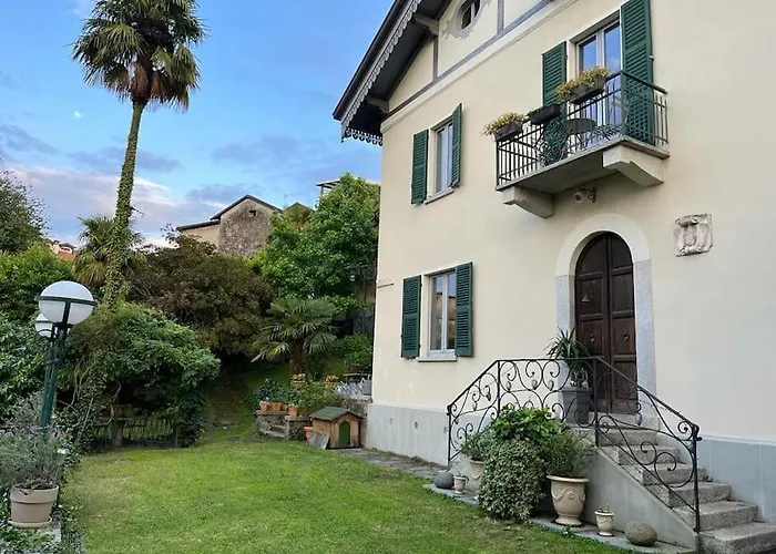 Charming Giancarla Feriehus *