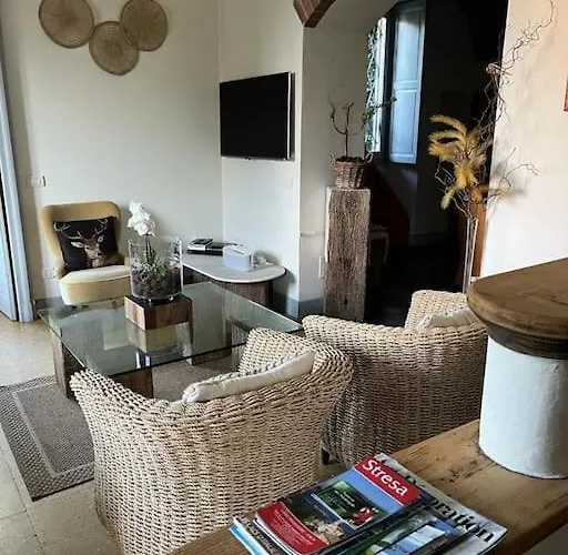 Feriehus Charming Giancarla Stresa