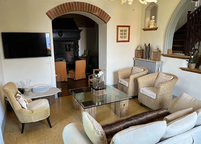 Charming Giancarla 펜션 *